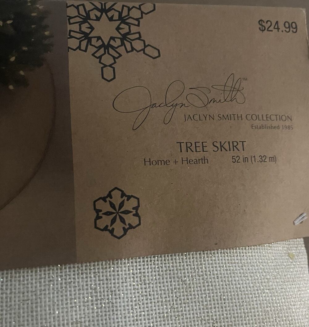 Jacklyn Smith Christmas Tree Skirt Home + Hearth 52" *NWT* KMART